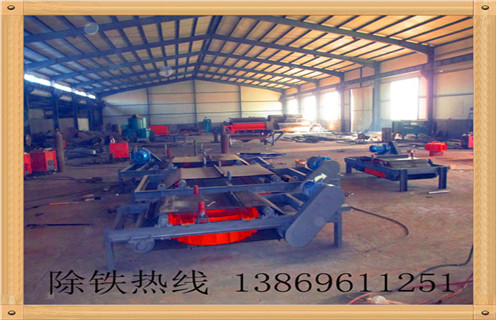 電磁自卸式除鐵器，廣西RCDF電磁油冷自卸式除鐵器_如何卸鐵國(guó)家標(biāo)準(zhǔn)安裝工作視頻_廣西RCDF電磁油冷自卸式除鐵器 